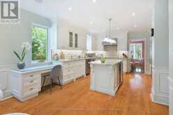 186 ROSEDALE HEIGHTS DRIVE | Toronto Ontario | Slide Image Thirteen