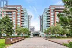 102 - 48 SUNCREST BOULEVARD | Markham Ontario | Slide Image One