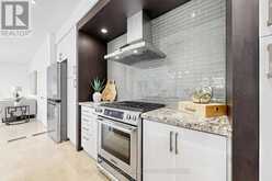 9 ELDERWOOD DRIVE | Richmond Hill Ontario | Slide Image Sixteen