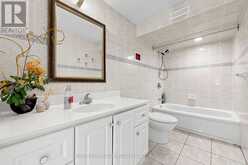 9 ELDERWOOD DRIVE | Richmond Hill Ontario | Slide Image Forty-three