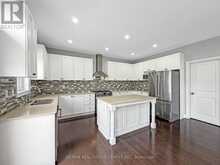 33 STONEGATE AVENUE | Mono Ontario | Slide Image Fourteen