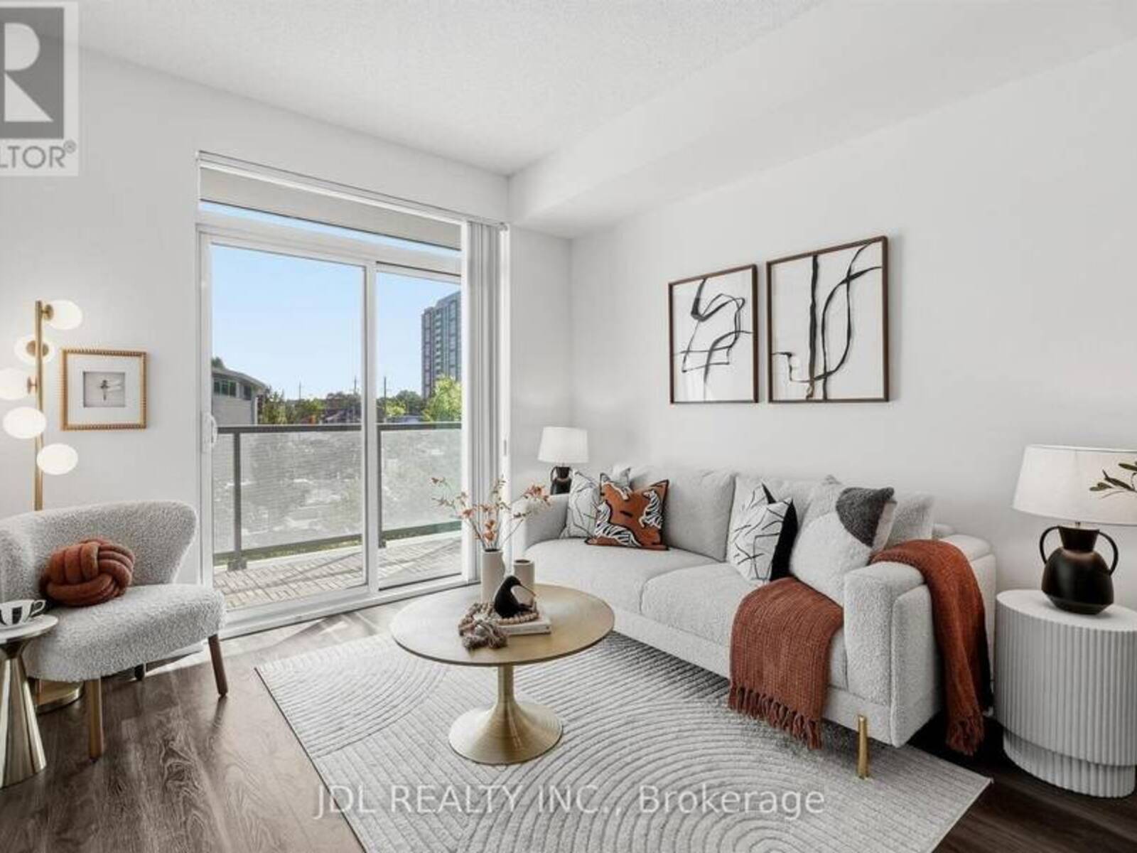 220 - 68 CANTERBURY PLACE, Toronto, Ontario M2N 0H8