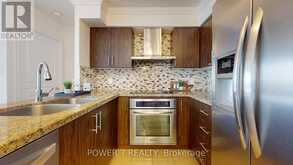 LPH18 - 9015 LESLIE STREET | Richmond Hill Ontario | Slide Image Thirteen