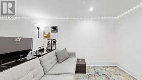 27 BEDLE AVENUE | Toronto Ontario | Slide Image Thirty-seven