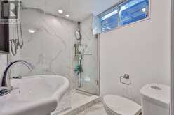 27 BEDLE AVENUE | Toronto Ontario | Slide Image Forty