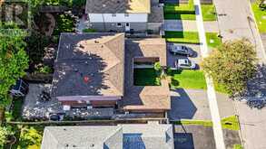 27 BEDLE AVENUE | Toronto Ontario | Slide Image Forty-five