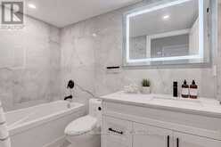 912 - 8110 BIRCHMOUNT ROAD | Markham Ontario | Slide Image Twenty
