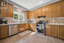 97 MEADOWLARK DRIVE N | Halton Hills Ontario | Slide Image Twelve