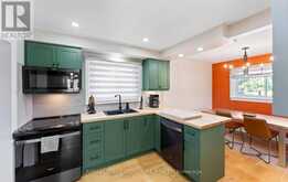 4 ALGOMA CRESCENT | Hamilton Ontario | Slide Image Twelve