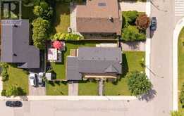 4 ALGOMA CRESCENT | Hamilton Ontario | Slide Image Forty-three