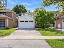 131 CASTLE ROCK DRIVE | Richmond Hill Ontario | Slide Image Four