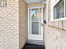 131 CASTLE ROCK DRIVE | Richmond Hill Ontario | Slide Image Six