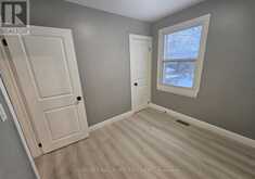 52 SPEEDVALE AVENUE W | Guelph Ontario | Slide Image Seventeen