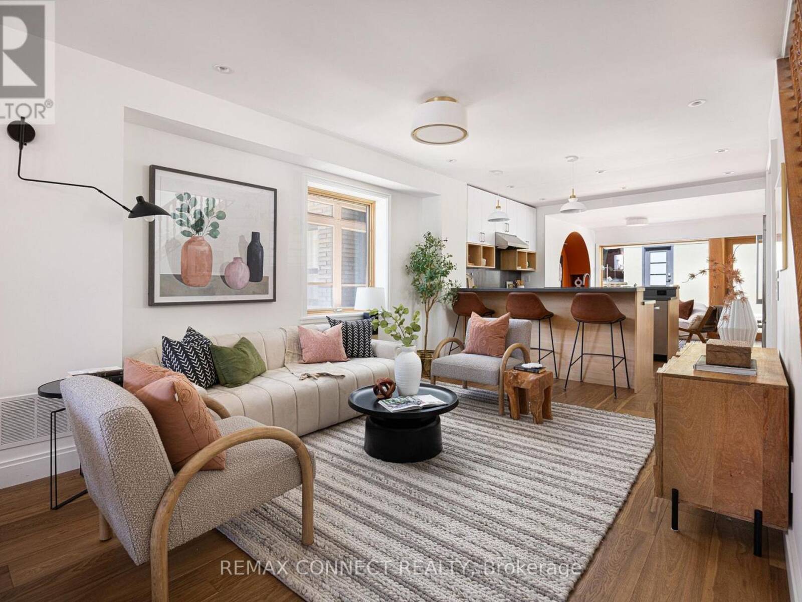 2030 DAVENPORT ROAD, Toronto, Ontario M6N 1C6