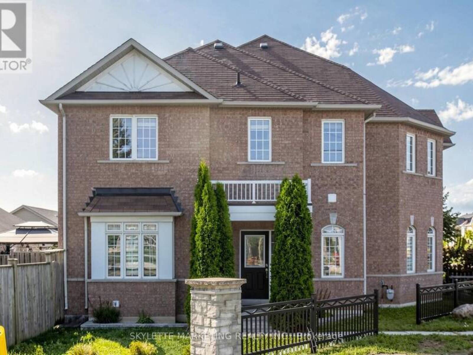 2417 BUR OAK AVENUE, Markham, Ontario L6E 1J6