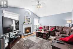 8 BURNABY DRIVE | Georgina Ontario | Slide Image Eleven