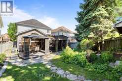 8 BURNABY DRIVE | Georgina Ontario | Slide Image Thirty-seven