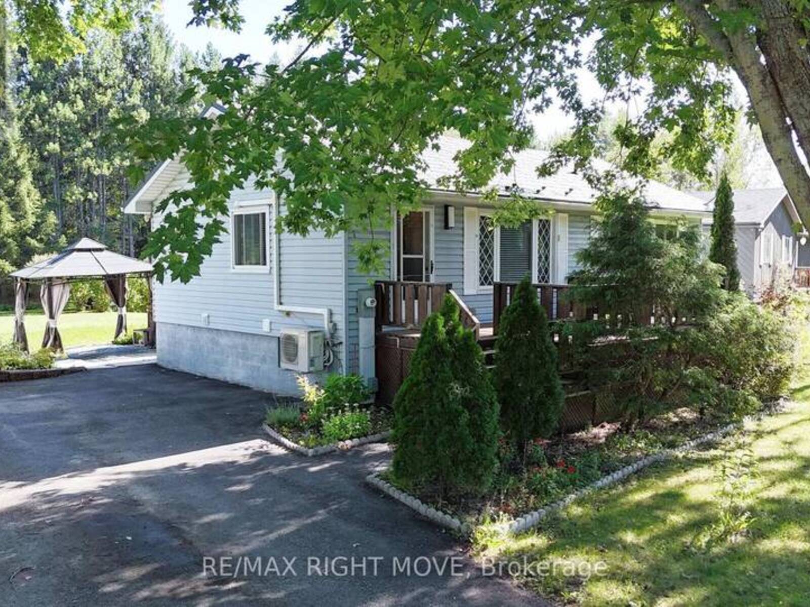 8020 PARK LANE CRESCENT, Washago, Ontario L0K 2B0