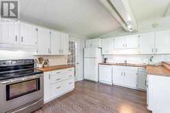 224 LAKESHORE ROAD W | Oro-Medonte Ontario | Slide Image Six