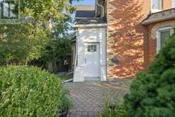 16 SCARBORO STREET | Mississauga Ontario | Slide Image Four