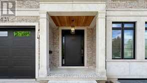 431 HEATH STREET E | Toronto Ontario | Slide Image Two