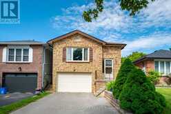 20 MCFEETERS CRESCENT | Clarington Ontario | Slide Image Two