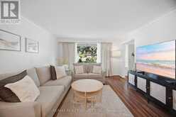 15 SHOREVIEW DRIVE | Toronto Ontario | Slide Image Twelve