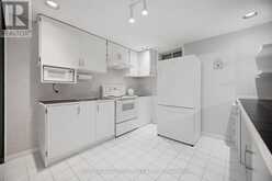 15 SHOREVIEW DRIVE | Toronto Ontario | Slide Image Thirty-four