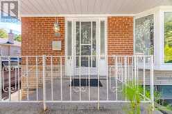 15 SHOREVIEW DRIVE | Toronto Ontario | Slide Image Seven