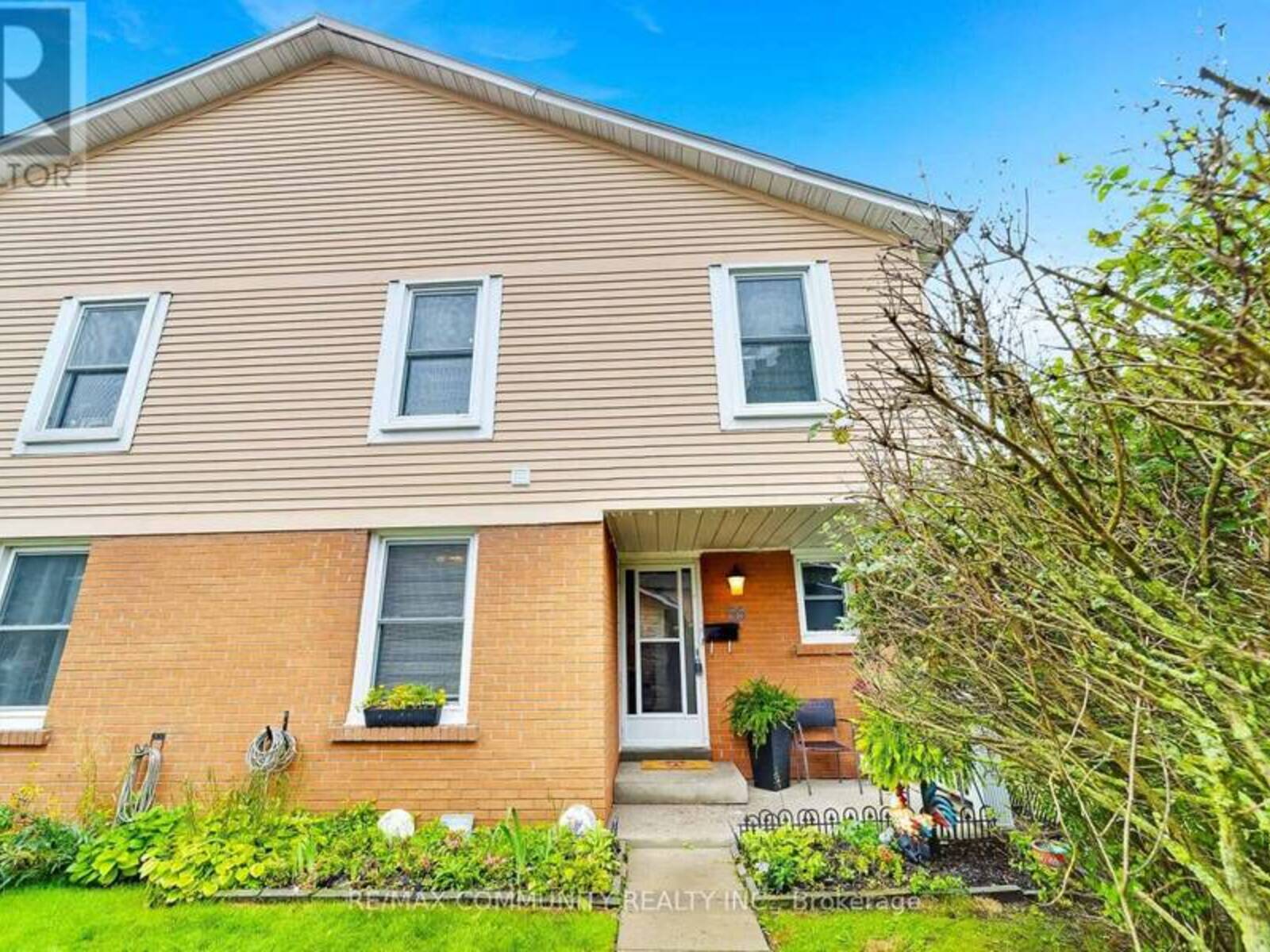 55 - 1055 CENTRAL PARK BOULEVARD N, Oshawa, Ontario L1G 7M4
