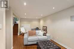 33 MCDONALD DRIVE | Aurora Ontario | Slide Image Twenty-seven