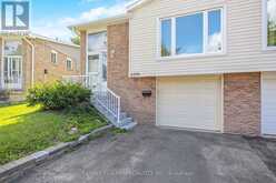 6356 CHAUMONT CRESCENT | Mississauga Ontario | Slide Image Four