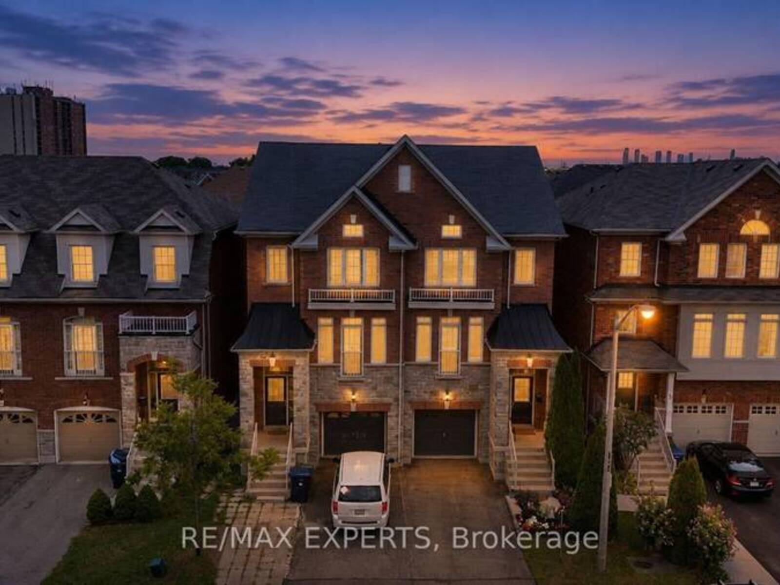 38 BETTY NAGLE STREET, Toronto, Ontario M9M 0E2