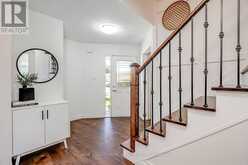 83 NISKA DRIVE | Hamilton Ontario | Slide Image Four
