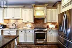 599 WOBURN AVENUE | Toronto Ontario | Slide Image Eleven