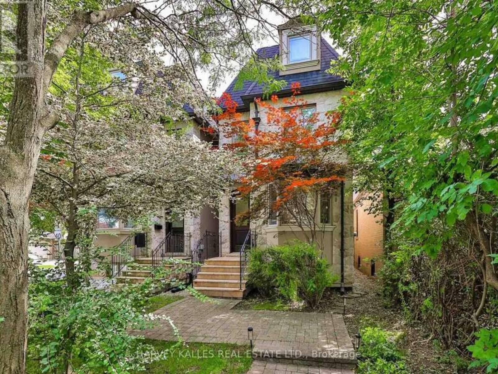 599 WOBURN AVENUE, Toronto, Ontario M5M 1M2