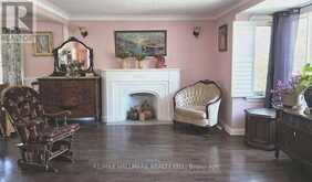 115 LANKIN BOULEVARD | Toronto Ontario | Slide Image Three