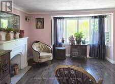 115 LANKIN BOULEVARD | Toronto Ontario | Slide Image Five