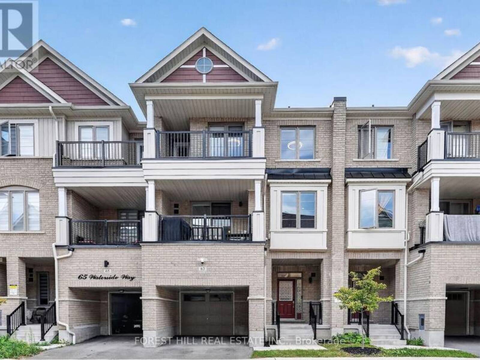 63 WATERSIDE WAY, Whitby, Ontario L1N 1B3