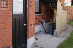 319 GLEN SHIELDS AVENUE | Vaughan Ontario | Slide Image Four