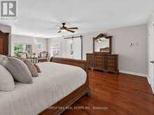 26 COWLES COURT | Richmond Hill Ontario | Slide Image Sixteen