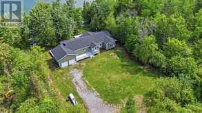 1699 CHIEF JOSEPH SNAKE ROAD | Georgina Ontario | Slide Image Three
