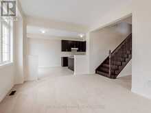 2 WAYNE ALLISON DRIVE | Georgina Ontario | Slide Image Thirteen