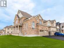 2 WAYNE ALLISON DRIVE | Georgina Ontario | Slide Image One