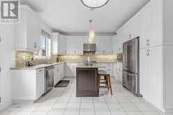 44 HEADWIND BOULEVARD | Vaughan Ontario | Slide Image Ten