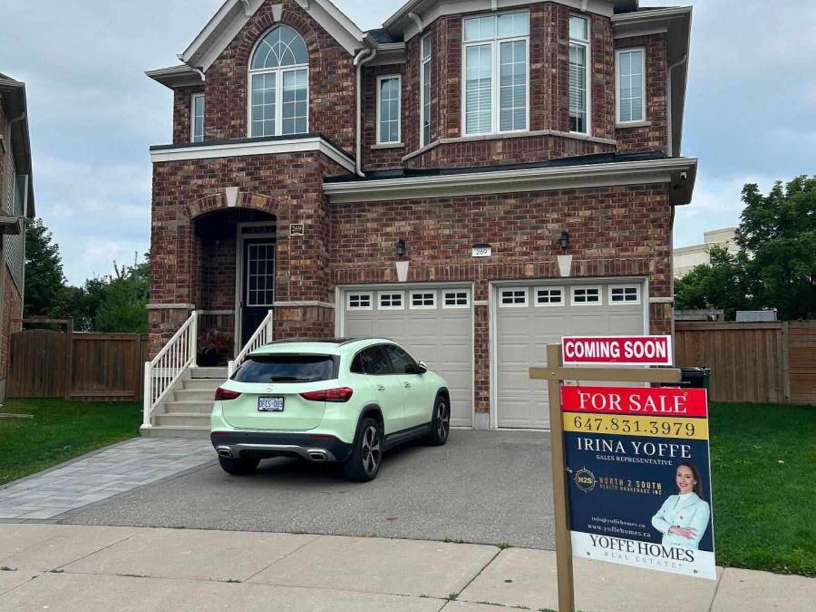 269 RIVER FORKS LANE, Cambridge, Ontario N3H 5C7