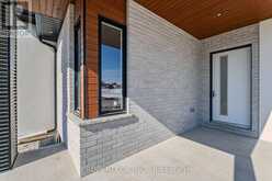 2 HUDSON DRIVE | Brantford Ontario | Slide Image Three