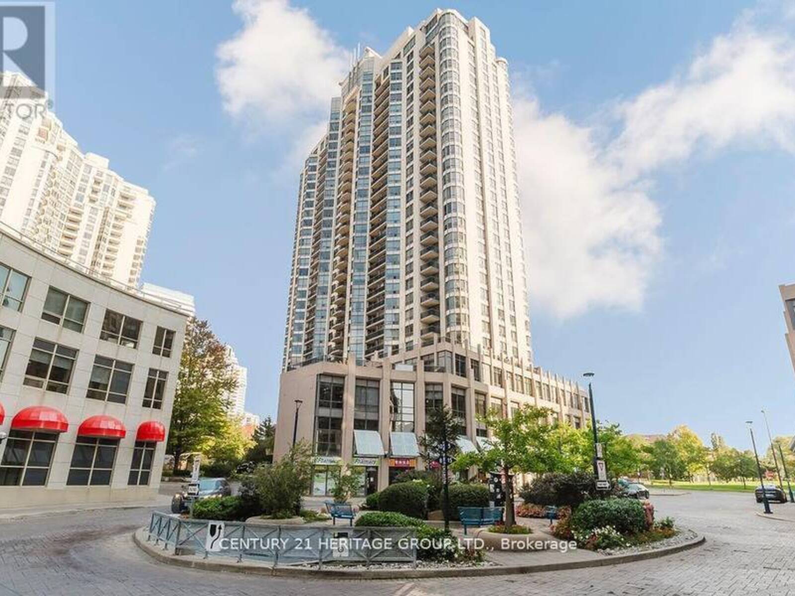 2009 - 10 NORTHTOWN WAY, Toronto, Ontario M2N 7L4