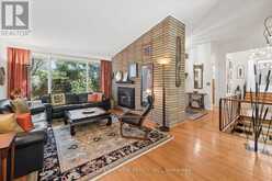 24 RAVENSCROFT CIRCLE | Toronto Ontario | Slide Image Eight