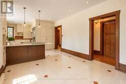 372 OLD YONGE STREET | Toronto Ontario | Slide Image Nine